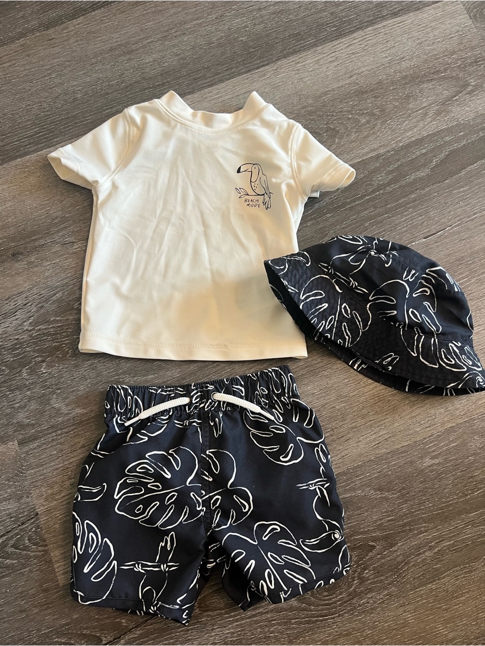 Carter’s Baby Boy 9 Mo Swim Suit